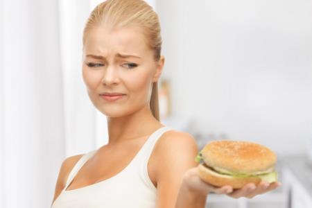 Bežite proč od hrane, ki povečuje apetit
